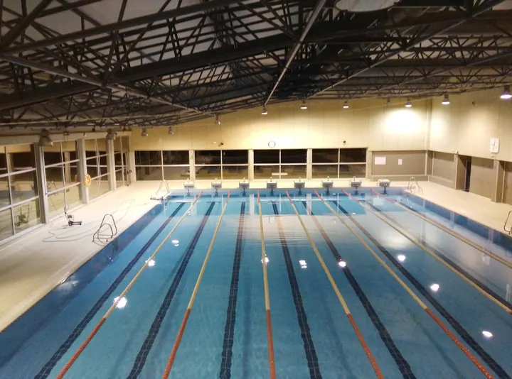 Centro Deportivo Amorós — Estudio de fitness en Carabanchel, Madrid