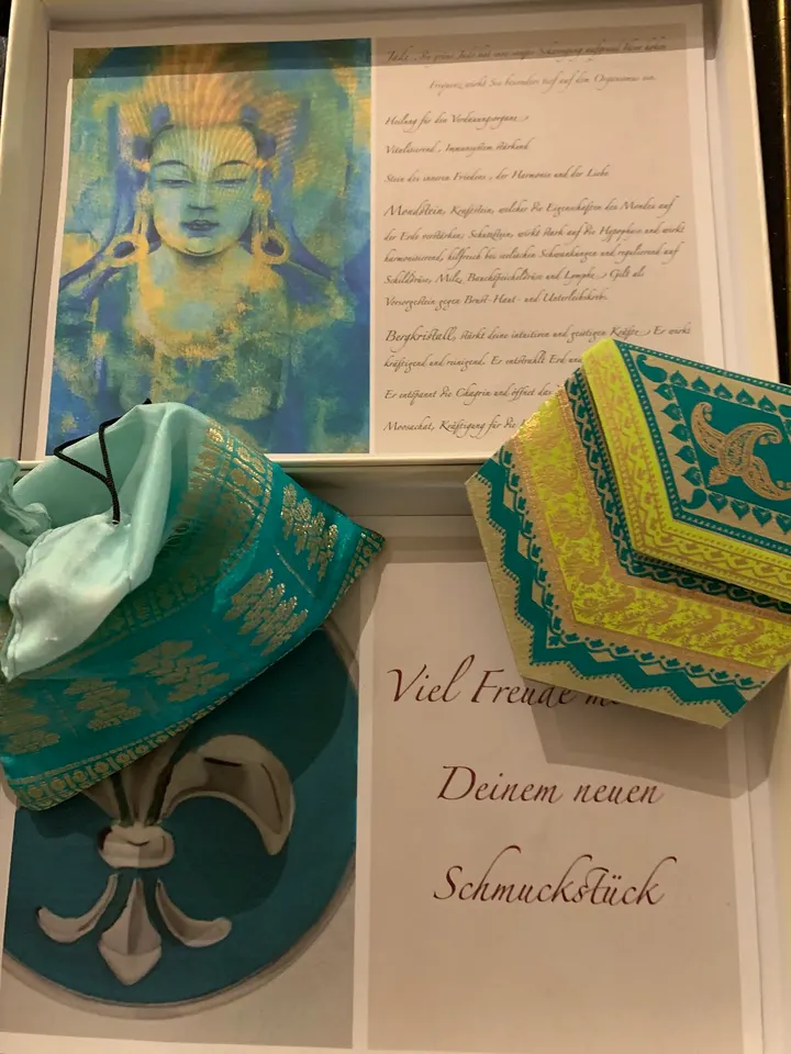 AYLA HEILKUNST SCHULE FÜR ASTROLOGIE UND YOGA — yoga-studio in Ulm — 4