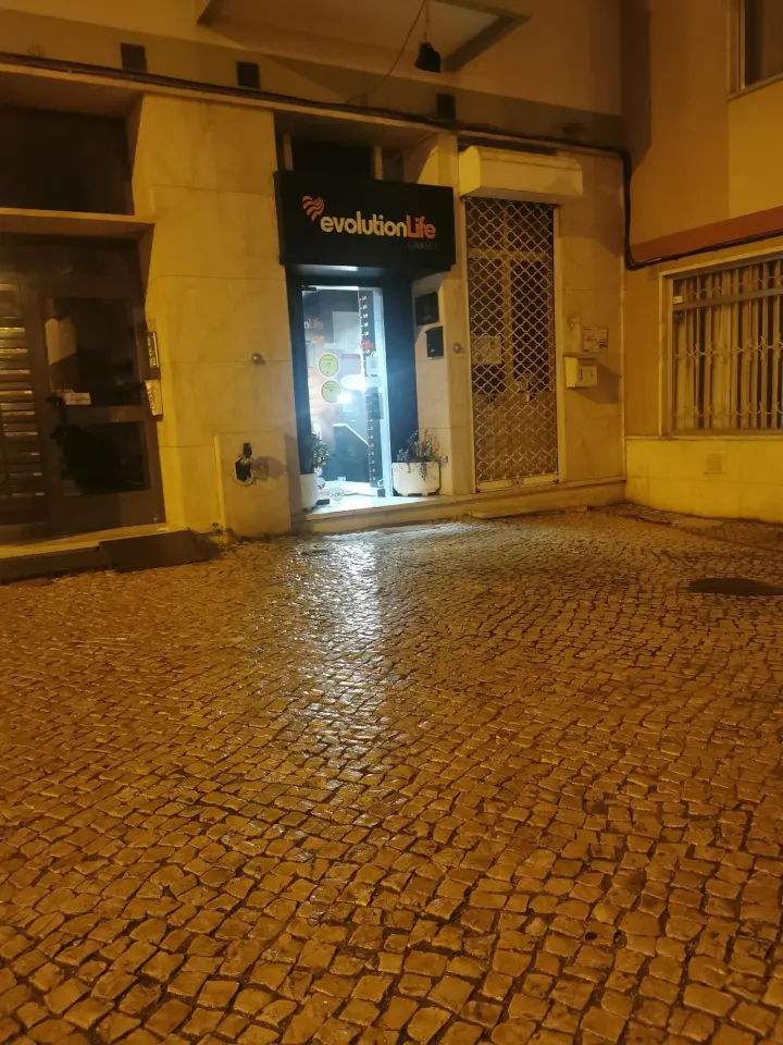 Evolution Life Ginásio — Ginásio em Ribeirada, Odivelas