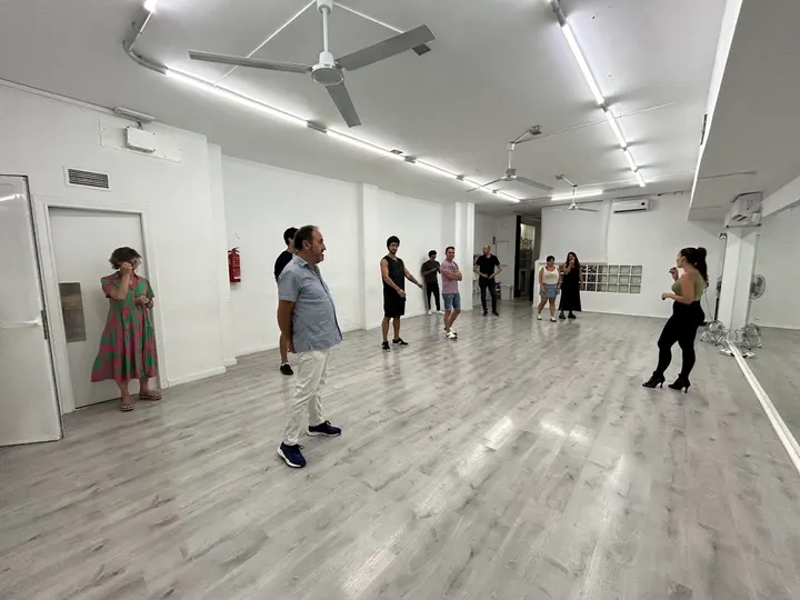 Academia de baile Luis Chávez — baile-studio en Valencia — 4