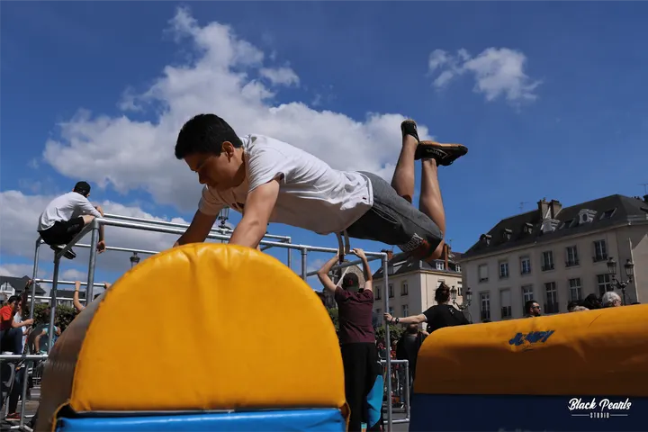 Henaliio — entraînement fonctionnel-studio à Tunisie, Reims — 3