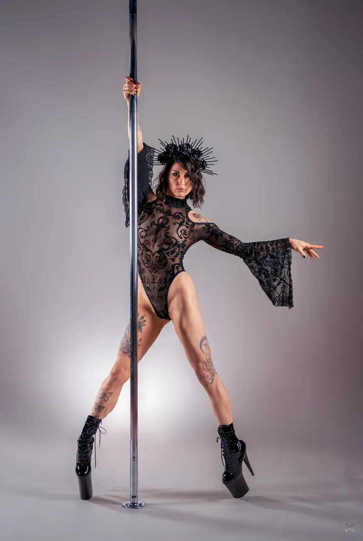 The Glam Queens Playground — Pole Fitness à Lyon 2e Arrondissement, Lyon