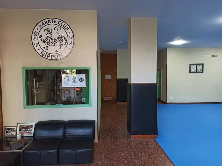 Karate Club Nippon — Artes marciales en Areeta / Las Arenas