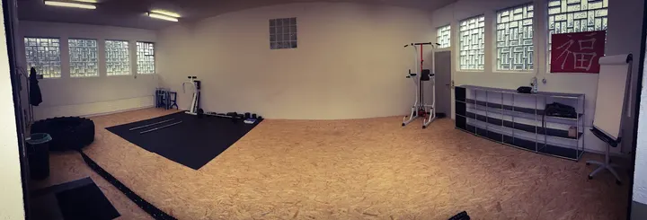 Monkeybox Fitness — fitnessstudio in Bethanien, Bergisch Gladbach — 2