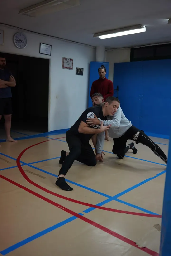 Madrid Grapple Jiu-Jitsu — artes marciales-studio en Colmenar Viejo — 5