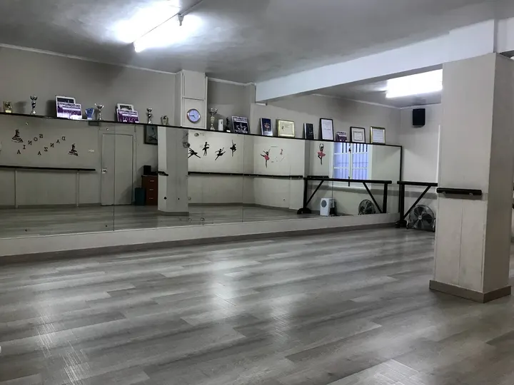 Academia de Danza Sonia Alvarez lorenzana — Baile en El Cristo, Oviedo