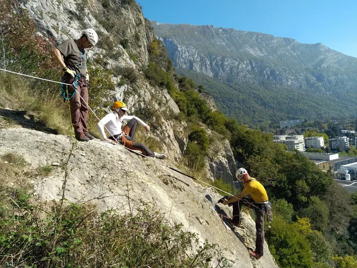 Escalade Club de l’Isère — escalade-studio à Secteur 4, Grenoble — 2