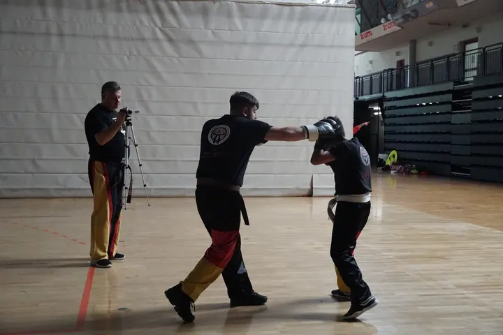 Kickboxing-sambo-combat-koblenz — kampfsport-studio in Karthause Flugfeld, Koblenz — 3