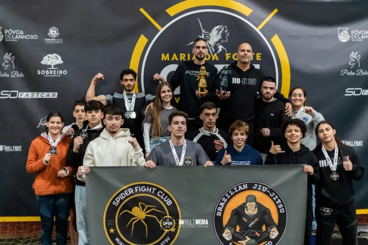 Spider Fight Club — artes marciais-studio em Portela, Angra do Heroísmo — 2