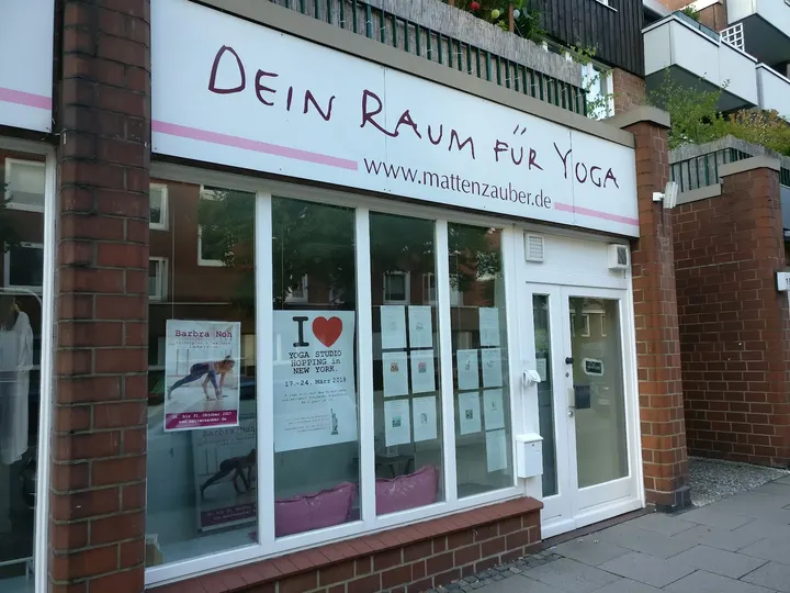Mattenzauber Wellness Yoga — Yoga in Winterhude, Hamburg