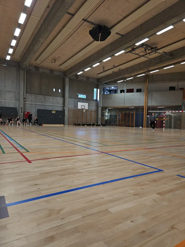 Bakkegårdshallen — træningsstudio i Gentofte, København — 2
