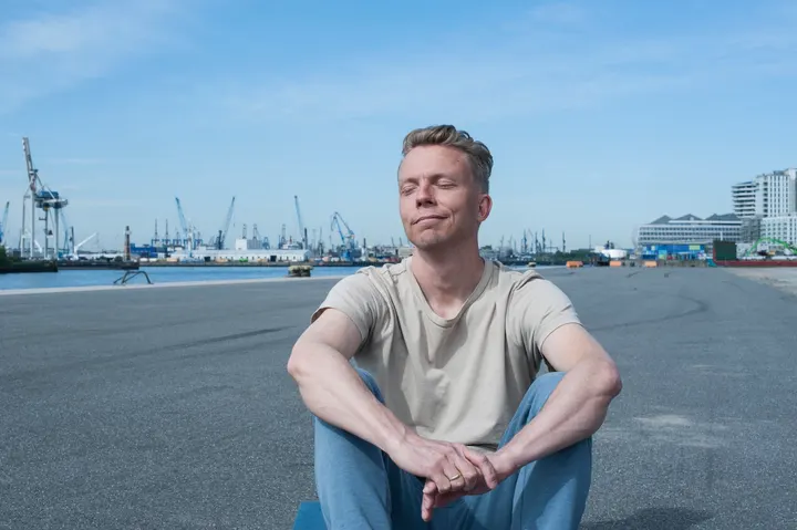 Jan Wolk — yoga-studio in Barmbek-Süd, Hamburg — 2