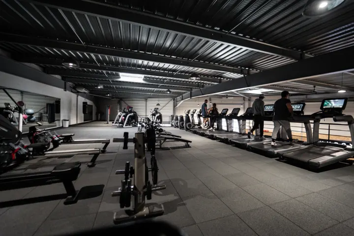Legends Fitness — salle de fitness-studio à Bouloc — 3
