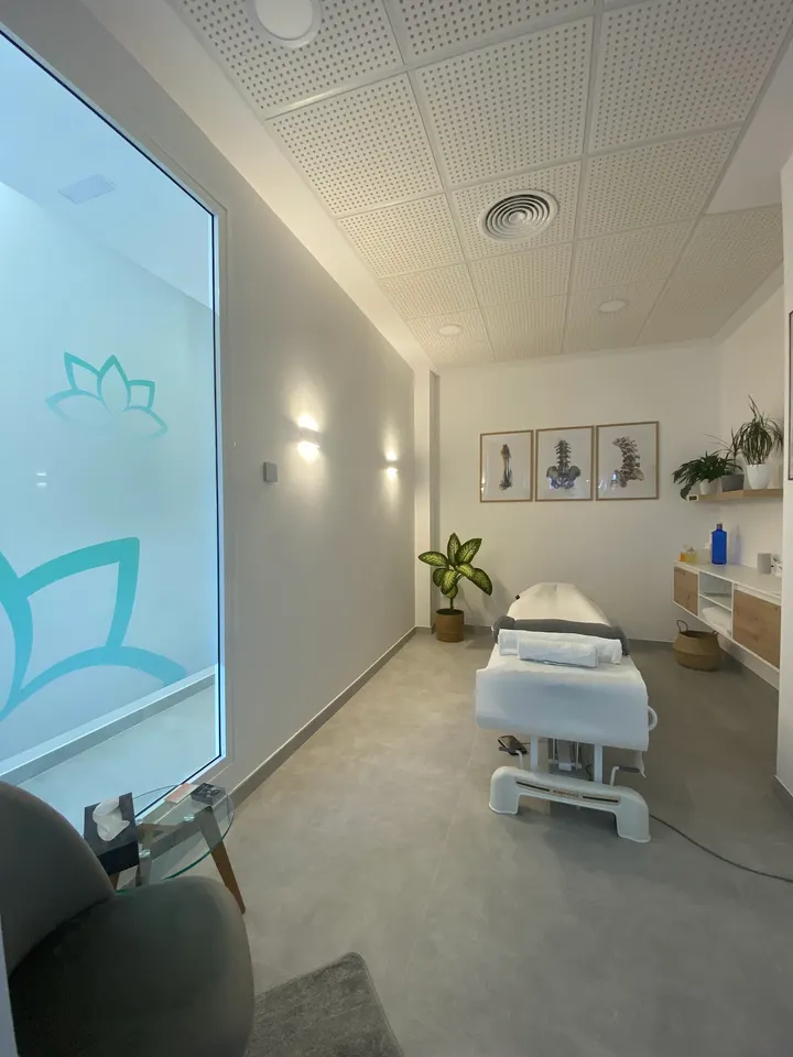 Altea Centro Yoga Pilates Masajes — yoga-studio en Conil, Tías — 3