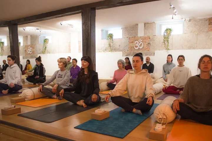 Yoga Samhata — yoga-studio en Santander — 5