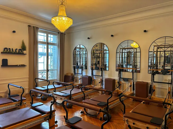 En-Corps Studio — Barre à Paris 8e Arrondissement, Paris