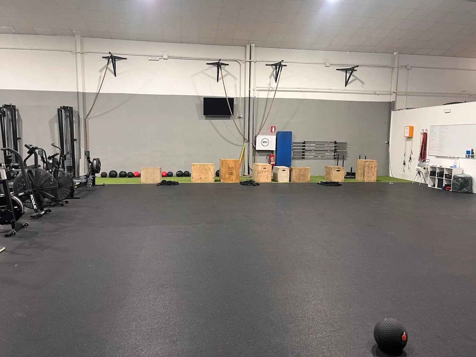 Bbh Functional Center — entrenamiento funcional-studio en Manises — 3