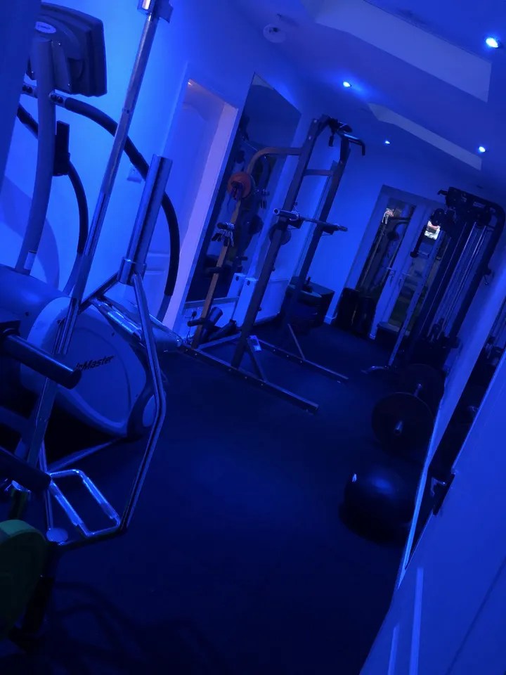 LM FITNESS — fitness studio in Greenmount, Bury — 3