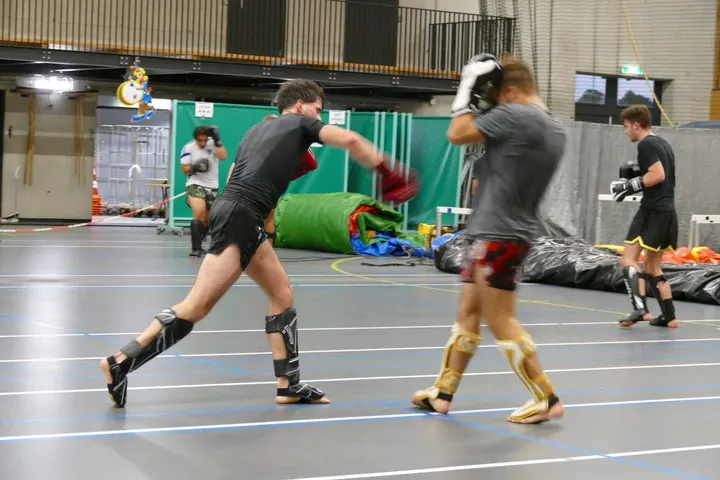 Fight Team Heresh — Kickboksen in Dordrecht