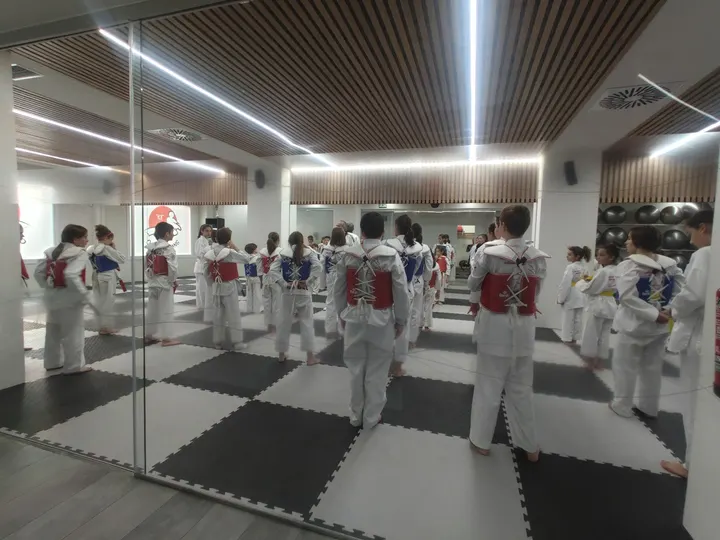 Oscar Dojang — Estudio de fitness en Jaén