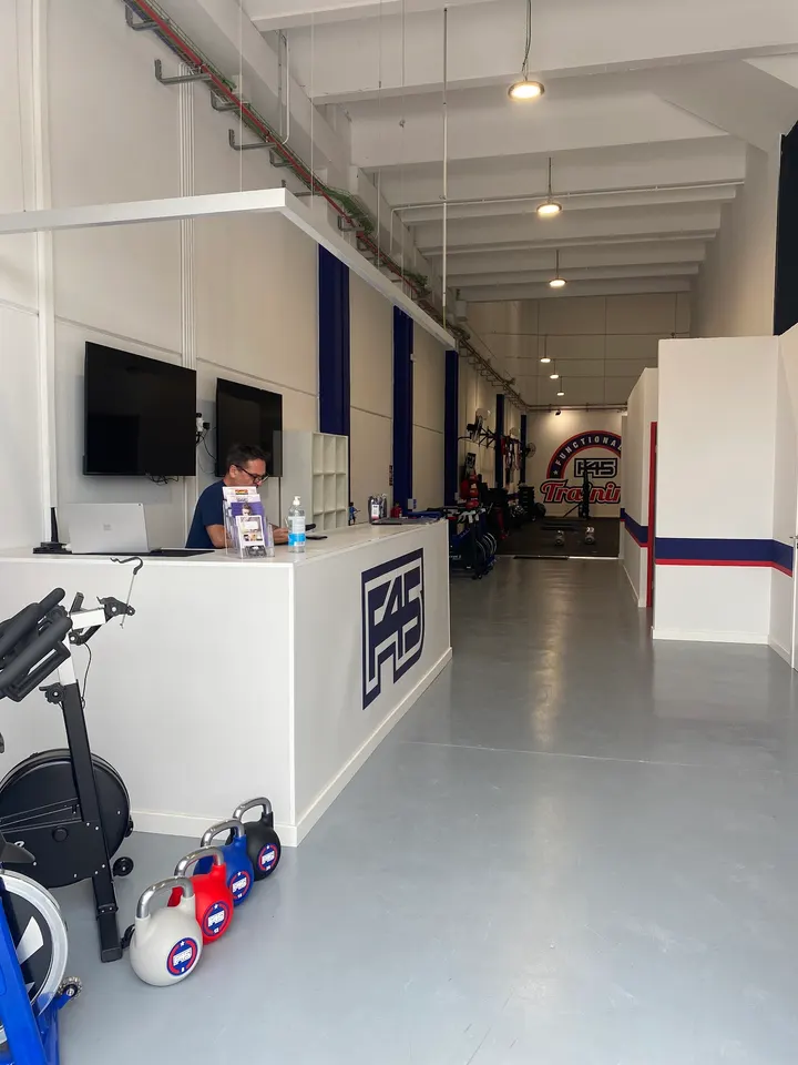 F45 Training Sitges — entrenamiento funcional-studio en Quintmar, Sitges — 3