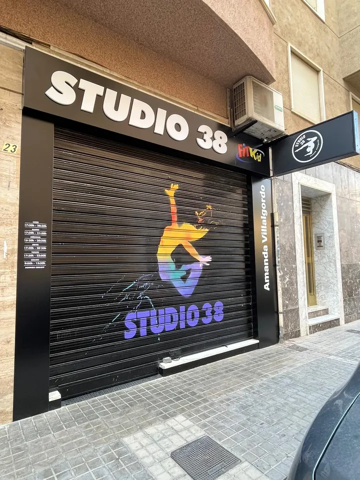 Studio 38 — baile-studio en Urbanització Les Atzavares, Elx/Elche — 2