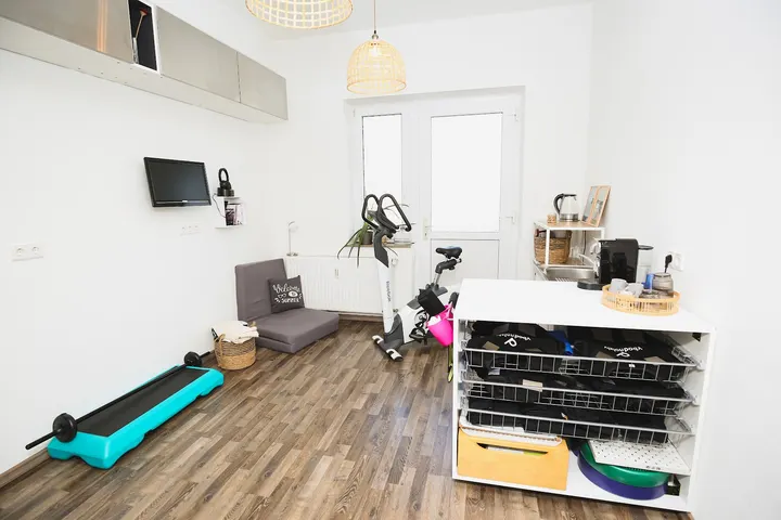 fit the body Christin Wormser-Jungbeck — ems-training-studio in Münster, Stuttgart — 2