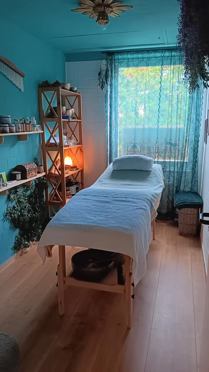Natural Vibes Therapy — hot yoga-studio in Geistenbeck, Mönchengladbach — 2