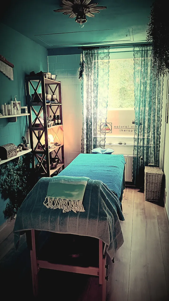 Natural Vibes Therapy — hot yoga-studio in Geistenbeck, Mönchengladbach — 3