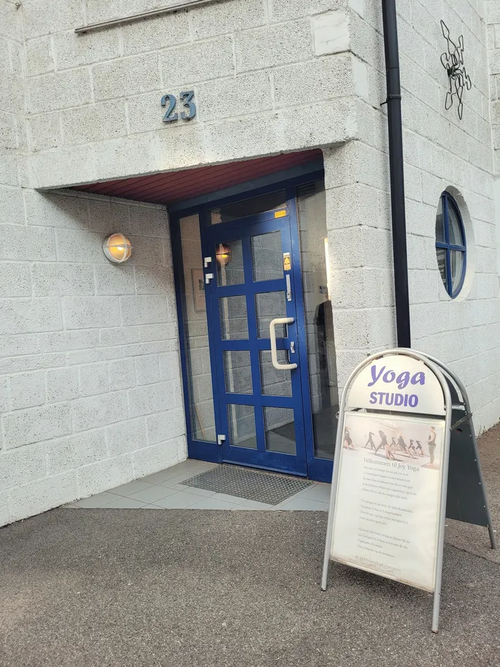 Haraldsdóttir Yoga Og Bevegelse — yoga-studio i Grünerløkka, OSLO — 2