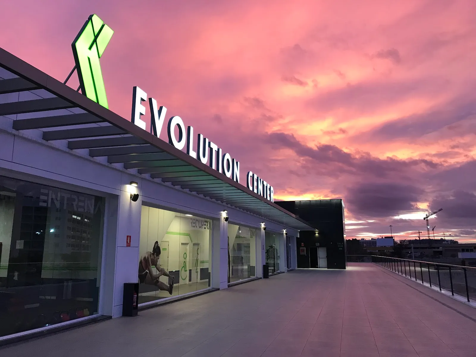 Evolution Center Córdoba — entrenamiento personal-studio en Distrito Noroeste, Córdoba — 3