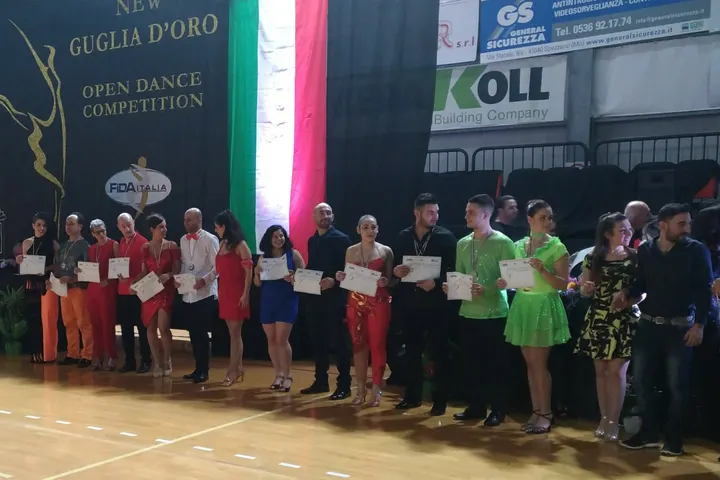Soltero's school dance — Danza a Crocetta, Modena