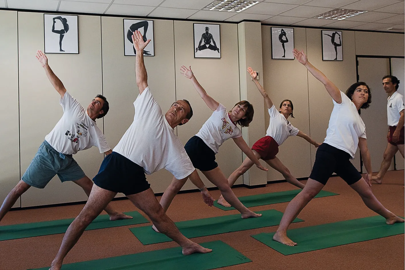 Escuela de yoga Luz Sobre el Yoga — yoga-studio en Madrid — 3