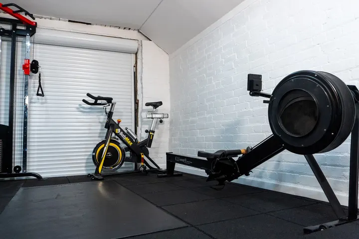 Fitness with Albert — fitness studio in March — 5