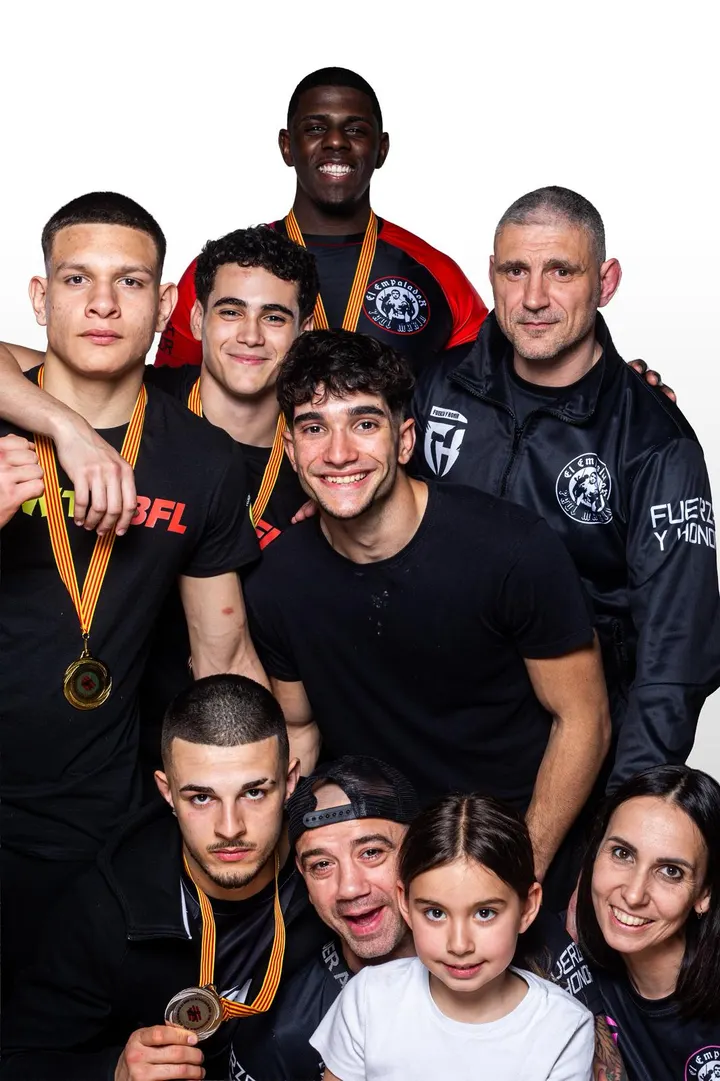 EFT-Empalador Fight Team — Kickboxing en Sol i Padrís, Sabadell