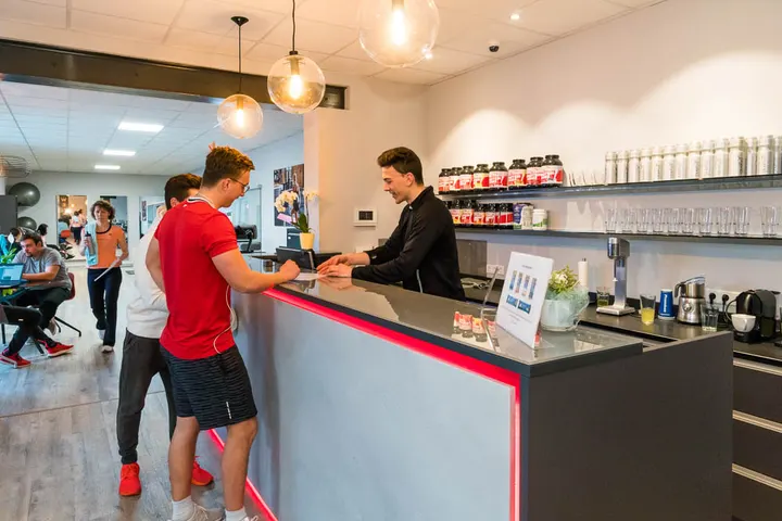 Fitness- & Gesundheitsstudio FRIENDS — Fitnessstudio in Büg, Nürnberg