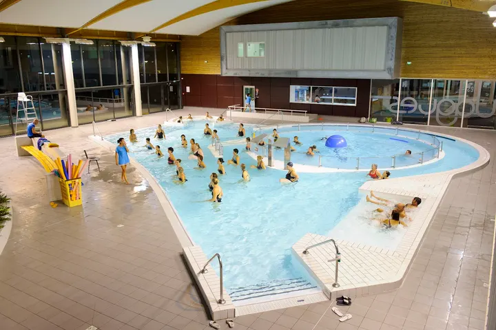 Centre Aquatique Les Vagues — salle de fitness-studio à Meyzieu, Lyon — 3