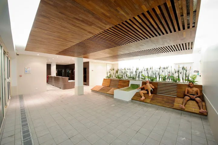 Centre Aquatique Les Vagues — salle de fitness-studio à Lyon — 4