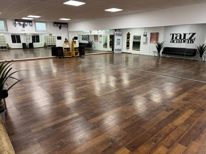 Tanz Academy Stuttgart — tanz-studio in Stuttgart — 4