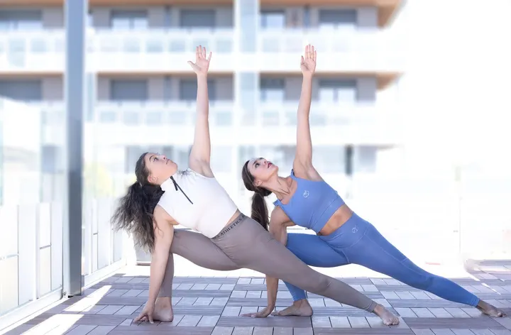 10 y 10 Estudio de Movimiento — baile-studio en La Farola, Valladolid — 2