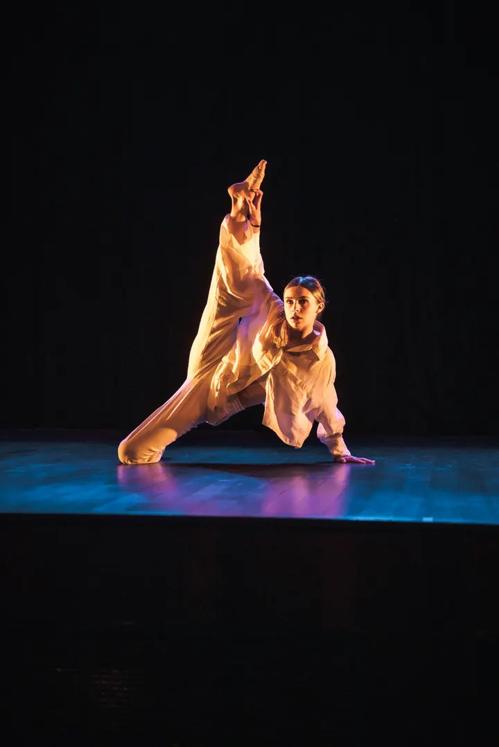 Nadjet Dufresne — danse-studio à Moulin à Vent, Perpignan — 2