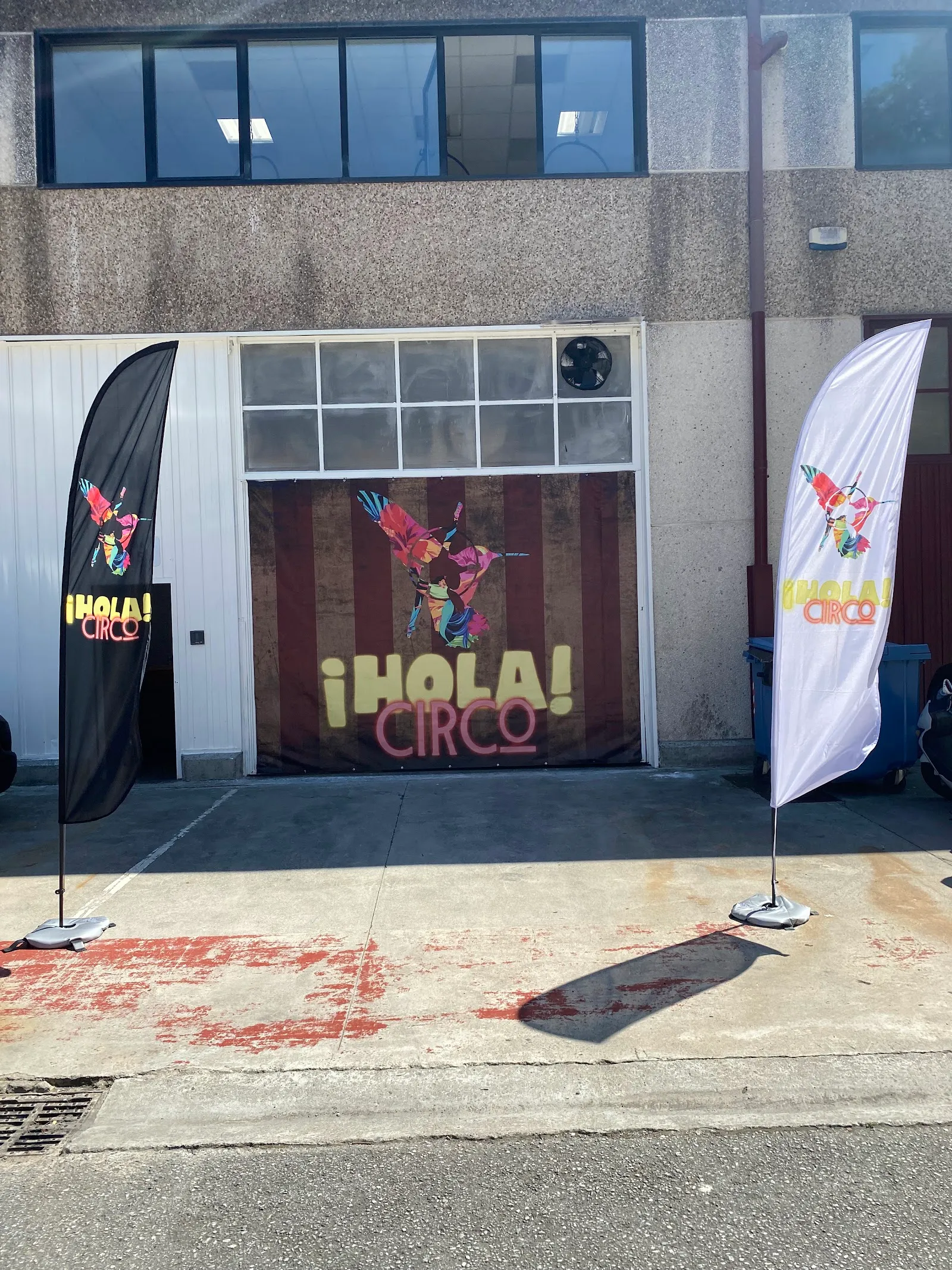 Hola Circo — aerial-studio en Igara, Donostia/San Sebastián — 2