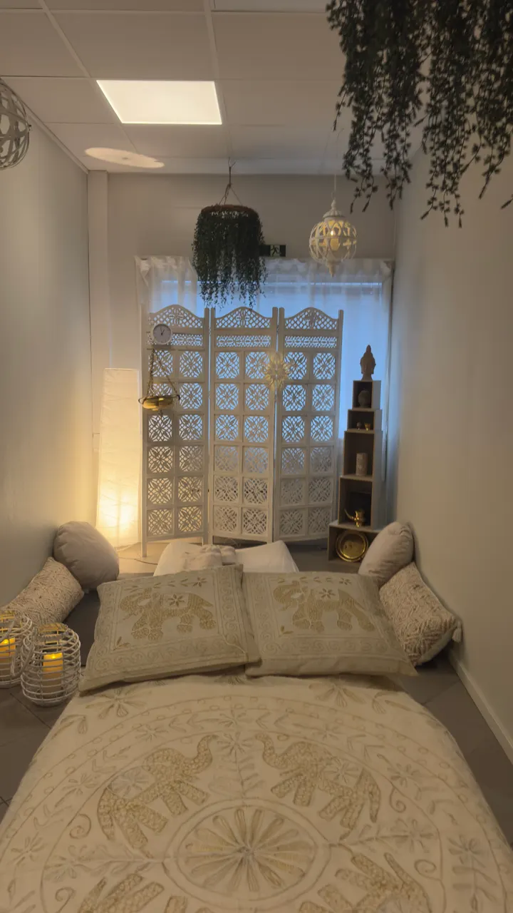 Ayurvedisk Yogamassasje — yoga-studio i Bredsand, Moss