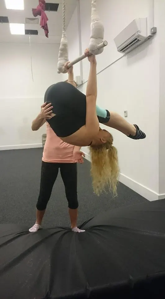 Fly-Fit — aerial-studio in London — 3