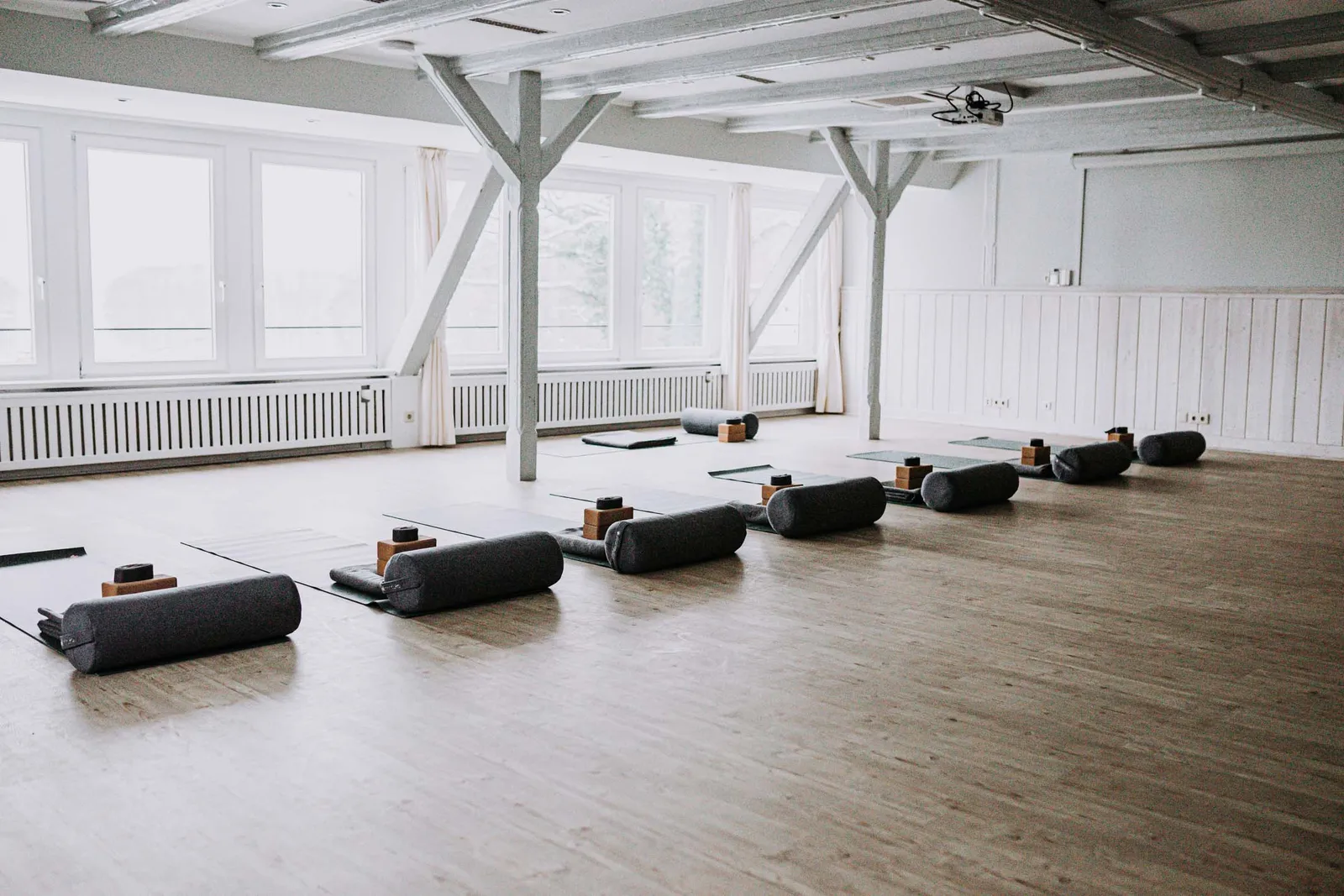 EstůYoga — yoga-studio i Hamburg — 6