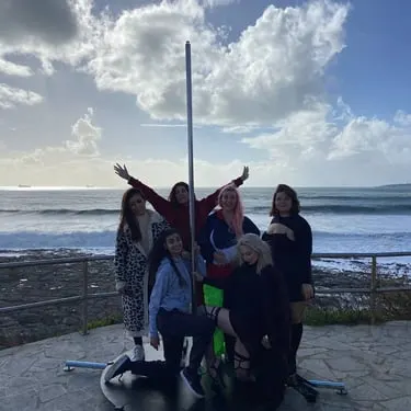 Dara Rum Pole Dance — pole dance-studio em Ribeirada, Lisboa — 3