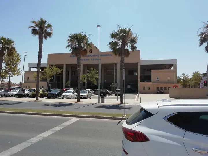 Pabellón De Deportes Infanta Cristina — estudio de fitness-studio en Los Depósitos, Roquetas de Mar — 2