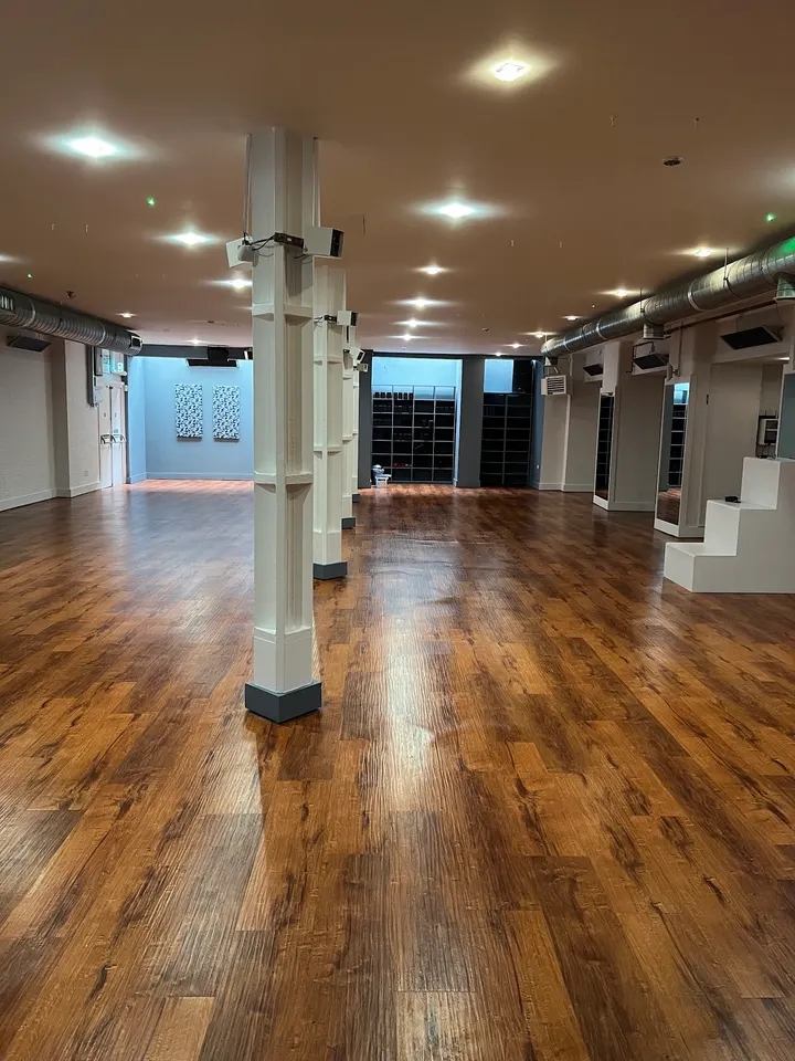 Hot Yoga Shoreditch (formerly Yoga Union) — yoga-studio in Hoxton, London — 2