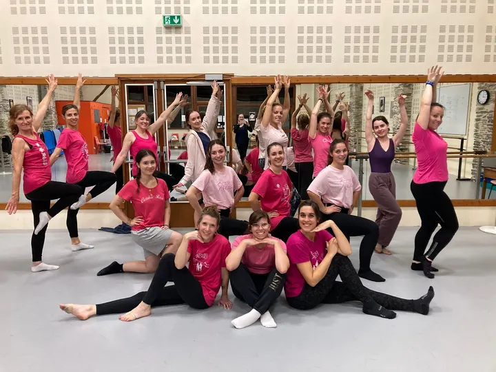 Association Arabesques — danse-studio à Doutre-Saint-Jacques-Nazareth, Angers — 3