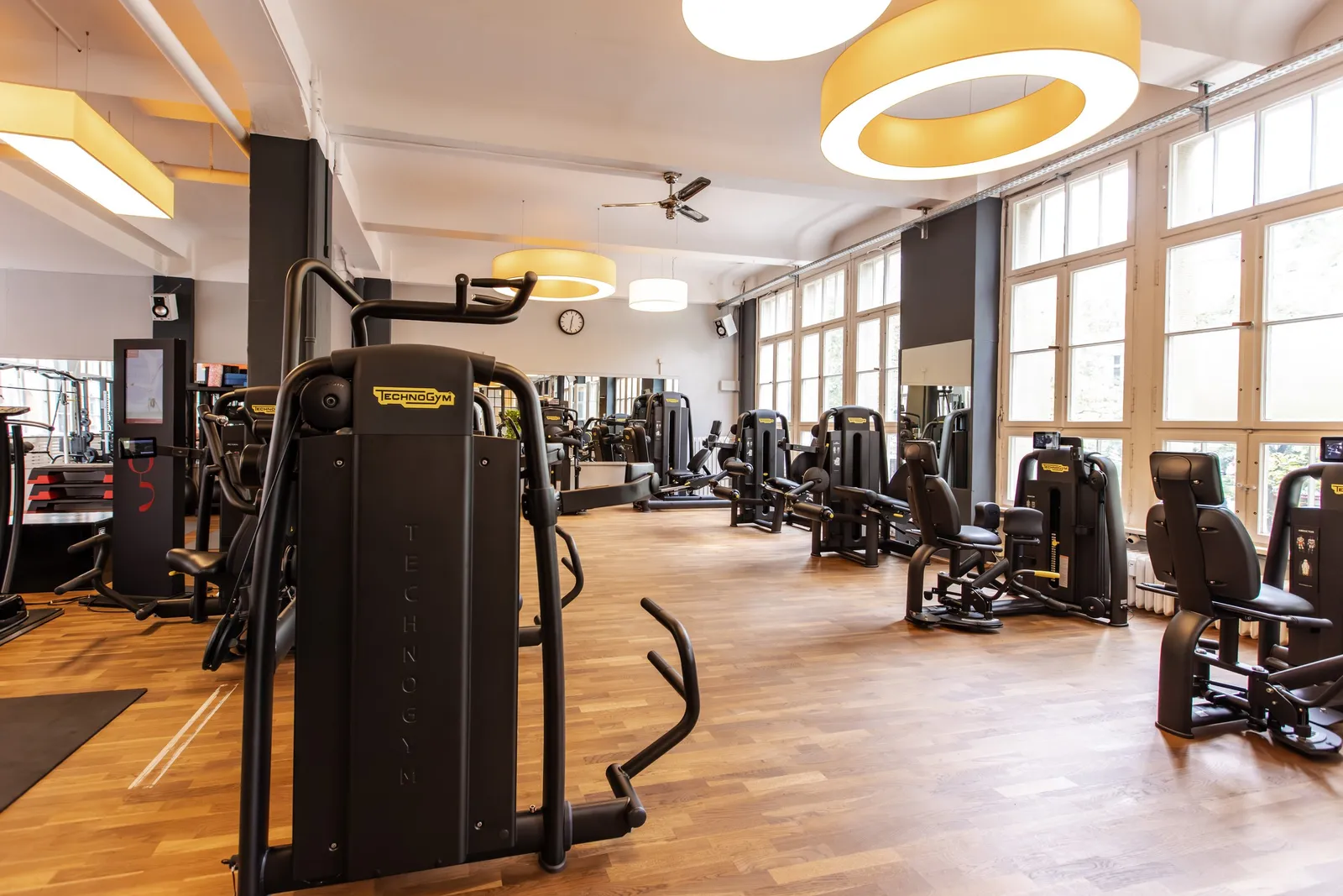 DEEN Fitness Club — träningsstudio i Berlin — 4